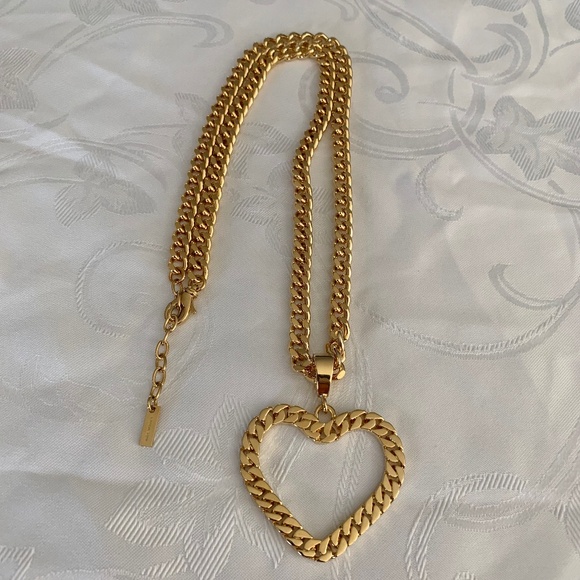 Moschino Chain Heart Necklace - Picture 9 of 13
